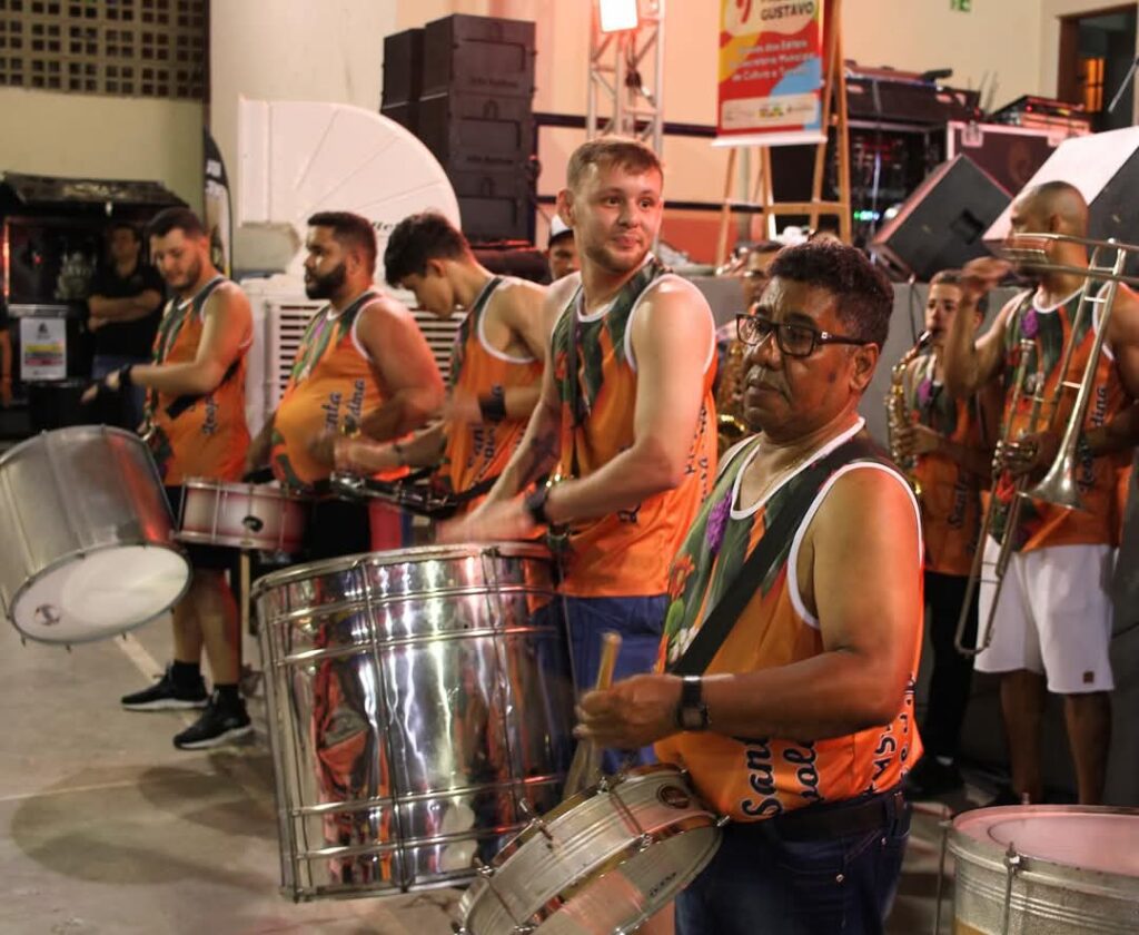 La fiesta de las Nacionalidades